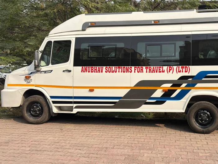 9 Seater Tempo Traveller Delhi to Manali
